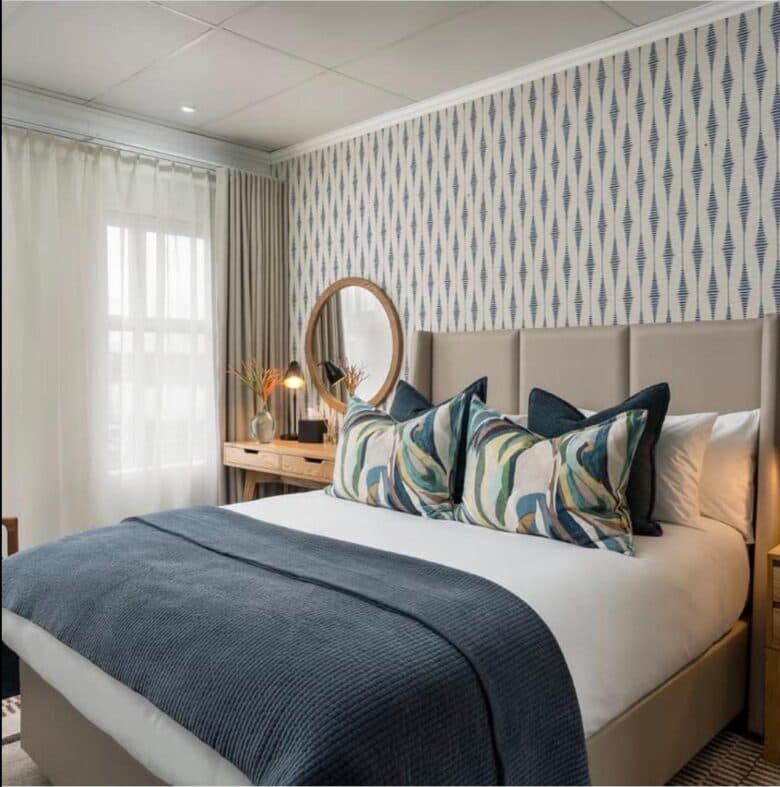 1 Bedroom / 1 Bathroom Suite